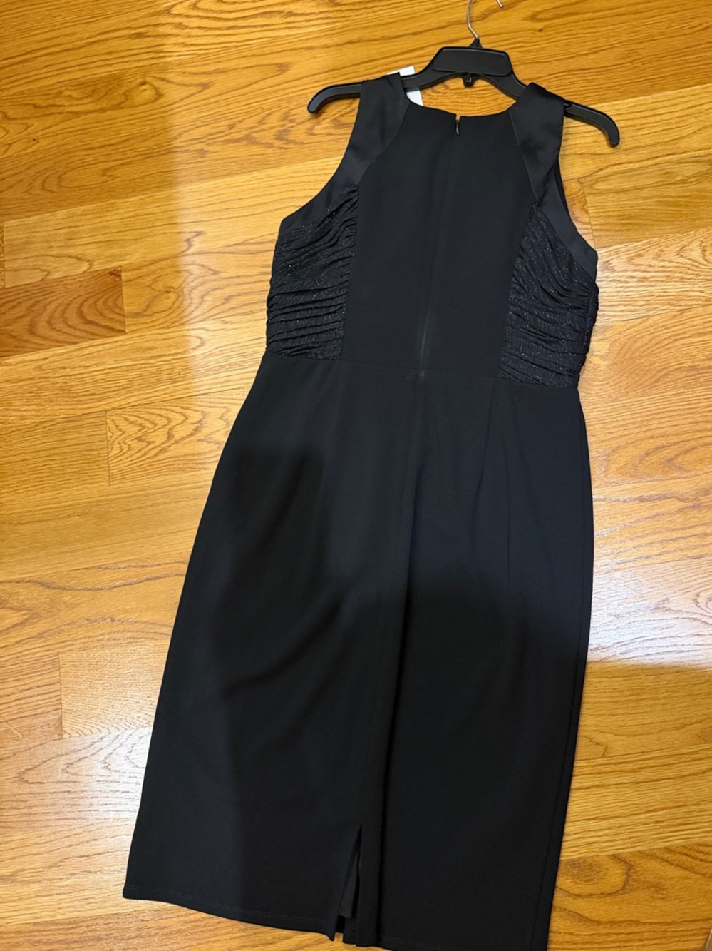 H by Halston Black Textured Bodice Sheath Dress - Picture 4 of 4
